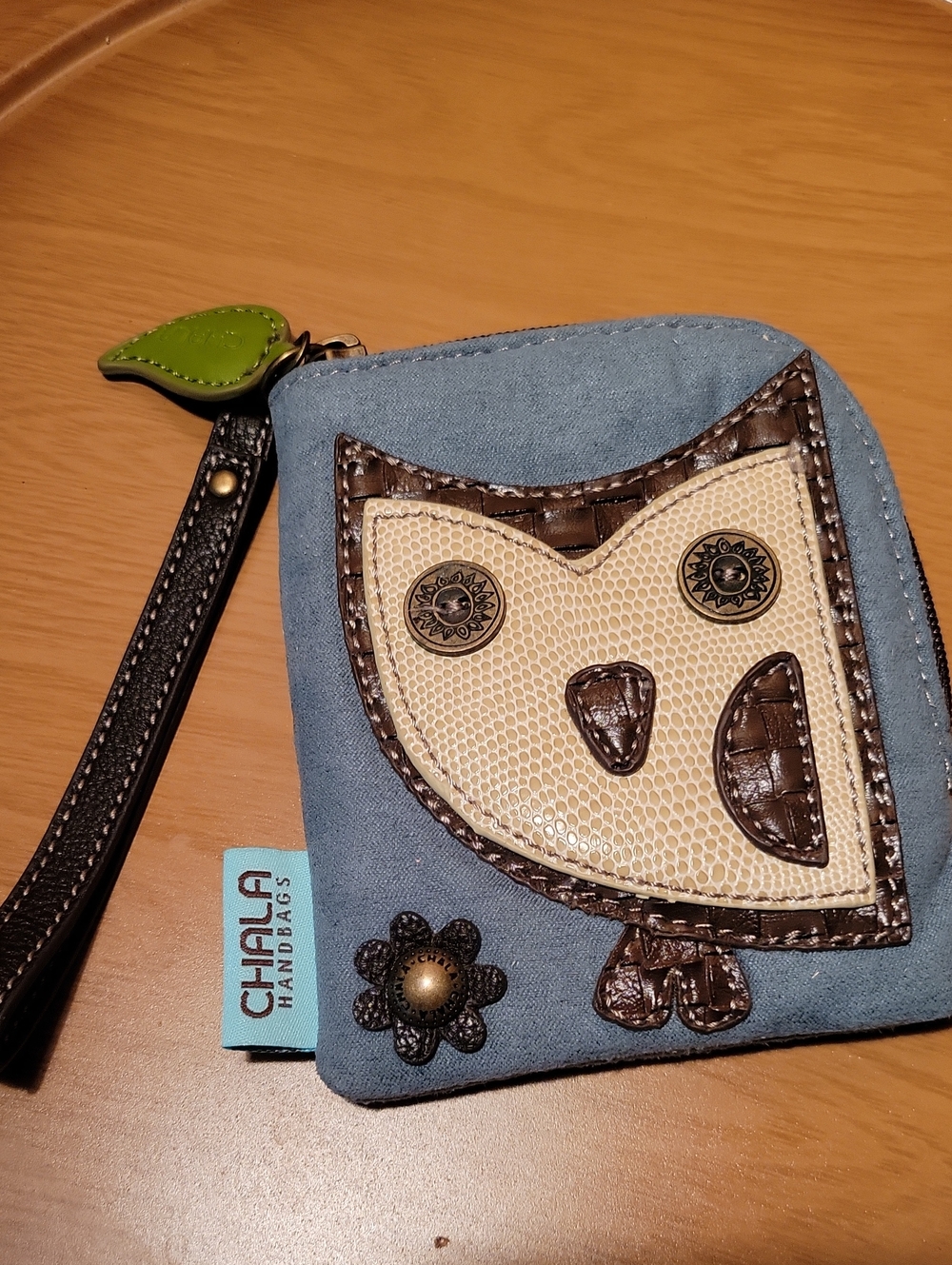 Chala Green Owl Wristlet Coin Purse with Cream & Brown Appliqué